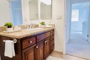 13951 Sherman Way, Van Nuys, CA 91405 - Photo 11