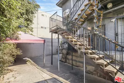 275 S Union Ave, Los Angeles, CA 90026 - Photo 29