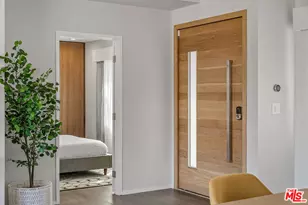 2612 Carman Crest Dr, Los Angeles, CA 90068 - Photo 21