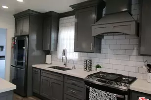 1829 W 84th Pl, Los Angeles, CA 90047 - Photo 13