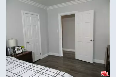 1829 W 84th Pl, Los Angeles, CA 90047 - Photo 19