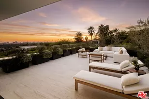 1210 Laurel Way, Beverly Hills, CA 90210 - Photo 41