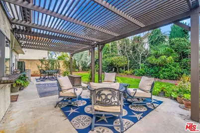16424 Bubbling View Cir, Cerritos, CA 90703 - Photo 45