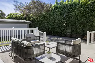 716 W Oak Ave, El Segundo, CA 90245 - Photo 29