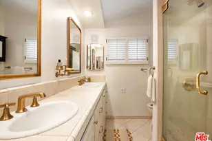 20523 Miranda Pl, Woodland Hills, CA 91367 - Photo 19