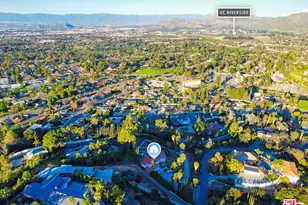 2357 Knob Hill Dr, Riverside, CA 92506 - Photo 53