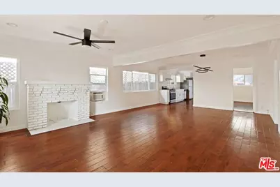 838 N Ridgewood Pl, Los Angeles, CA 90038 - Photo 9