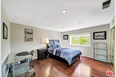 3681 Alta Mesa Dr, Studio City, CA 91604 - Photo 37