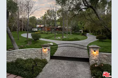 16001 Woodvale Rd, Encino, CA 91436 - Photo 49