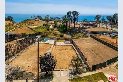 424 Lombard Ave, Pacific Palisades, CA 90272 - Photo 7