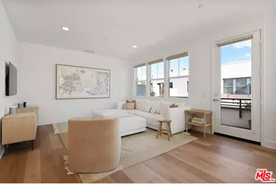 2923 Exposition Pl #1, Los Angeles, CA 90018 - Photo 3