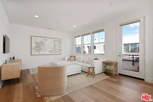 2923 Exposition Pl, Los Angeles, CA 90018 - Photo 3