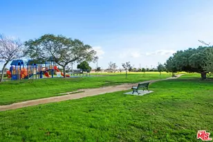 18315 Dorman Ave, Torrance, CA 90504 - Photo 51