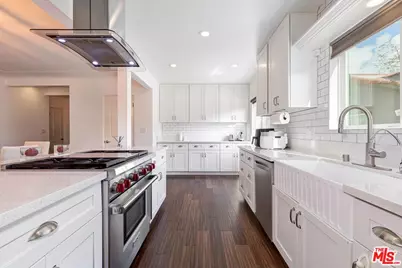 9124 Beverlywood St, Los Angeles, CA 90034 - Photo 15