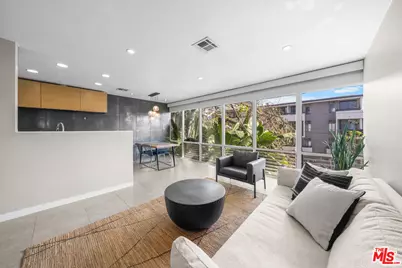 1145 Larrabee St #19, West Hollywood, CA 90069 - Photo 5