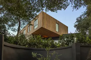 2535 Hutton Dr, Beverly Hills, CA 90210 - Photo 35