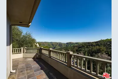 20634 Medley Ln, Topanga, CA 90290 - Photo 23