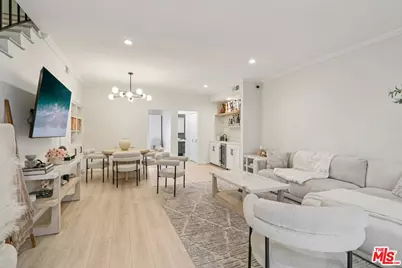 5139 Balboa Blvd #2, Encino, CA 91316 - Photo 1