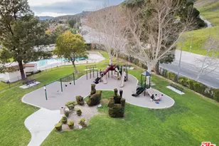12000 Falcon Crest Way, Porter Ranch, CA 91326 - Photo 45