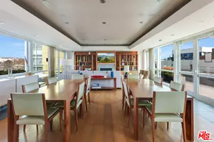 1705 Ocean Ave, Santa Monica, CA 90402 - Photo 29