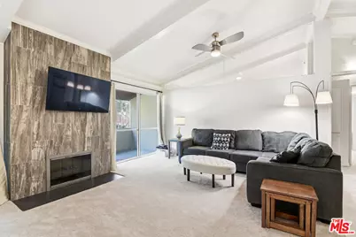 6425 Green Valley Cir #304, Culver City, CA 90230 - Photo 5