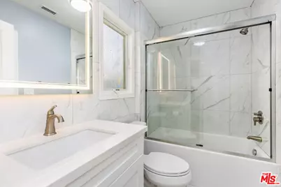 1626 S Canfield Ave, Los Angeles, CA 90035 - Photo 15