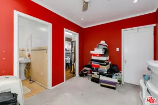 2136 S Victoria Ave, Los Angeles, CA 90016 - Photo 17