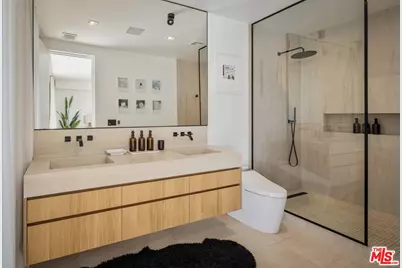 913 Milwood Ave, Venice, CA 90291 - Photo 37