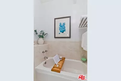 808 Washington Ave, Santa Monica, CA 90403 - Photo 29