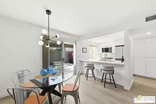 250 E Via Escuela, Palm Springs, CA 92262 - Photo 7