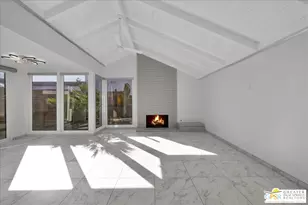 2490 Miramonte Cir, Palm Springs, CA 92264 - Photo 3