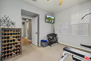 21811 Moveo Dr, Santa Clarita, CA 91350 - Photo 5