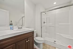 21811 Moveo Dr, Santa Clarita, CA 91350 - Photo 9