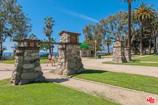 425 Idaho Ave, Santa Monica, CA 90403 - Photo 35