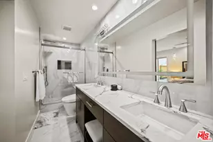 1045 N Kings Rd, West Hollywood, CA 90069 - Photo 19