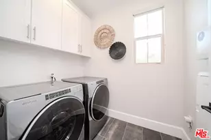 8900 Los Coyotes Ct, Buena Park, CA 90621 - Photo 29