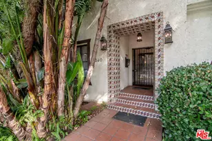 340 N Oakhurst Dr, Beverly Hills, CA 90210 - Photo 11