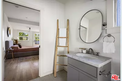 1411 Armadale Ave, Los Angeles, CA 90042 - Photo 41