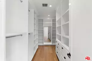 530 N Alta Vista Blvd, Los Angeles, CA 90036 - Photo 35