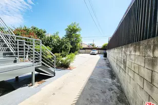 1046 S Kenmore Ave, Los Angeles, CA 90006 - Photo 5