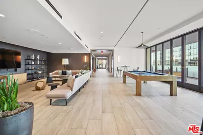 330 S 11th #A205, Los Angeles, CA 90015 - Photo 29