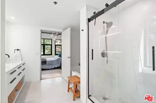 330 S 11th, Los Angeles, CA 90015 - Photo 21