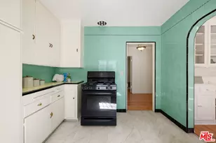 613 N Detroit St, Los Angeles, CA 90036 - Photo 9