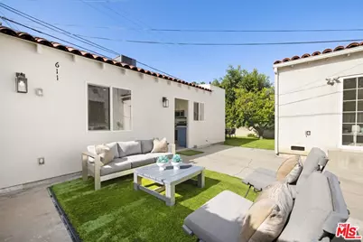 613 N Detroit St, Los Angeles, CA 90036 - Photo 21