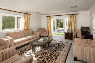 435 Walker Dr, Beverly Hills, CA 90210 - Photo 17
