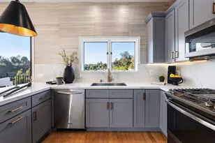 2591 Leicester Dr, Los Angeles, CA 90046 - Photo 13