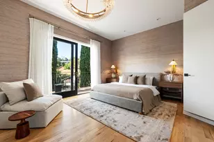 2591 Leicester Dr, Los Angeles, CA 90046 - Photo 17