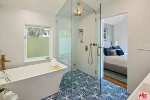 8701 Wonderland Park Ave, Los Angeles, CA 90046 - Photo 13