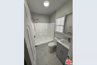 2525 Thurman Ave, Los Angeles, CA 90016 - Photo 17