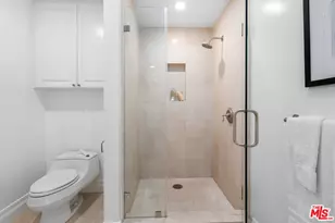 11847 Gorham Ave, Los Angeles, CA 90049 - Photo 21